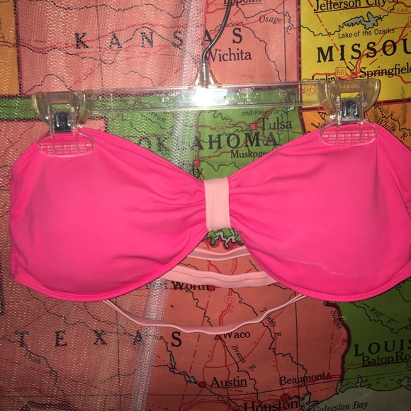 Hollister 2-Piece Bikini - Picture 3 of 6